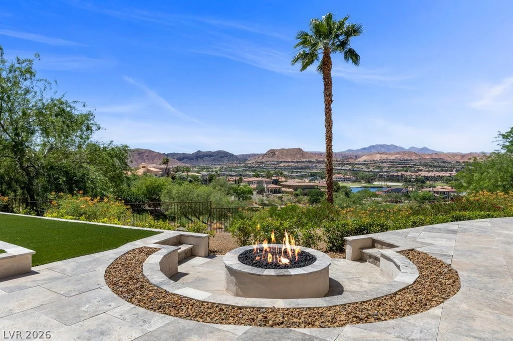 1 Costa Del Sol, Henderson, NV 89011
