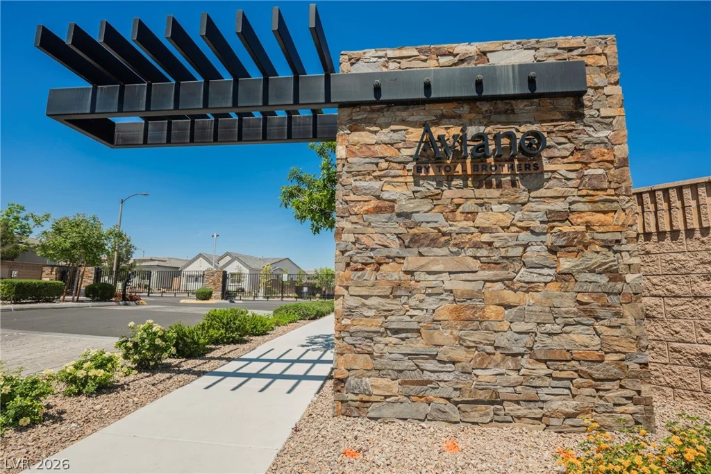 9016 Skye Treeline, Las Vegas, NV 89166