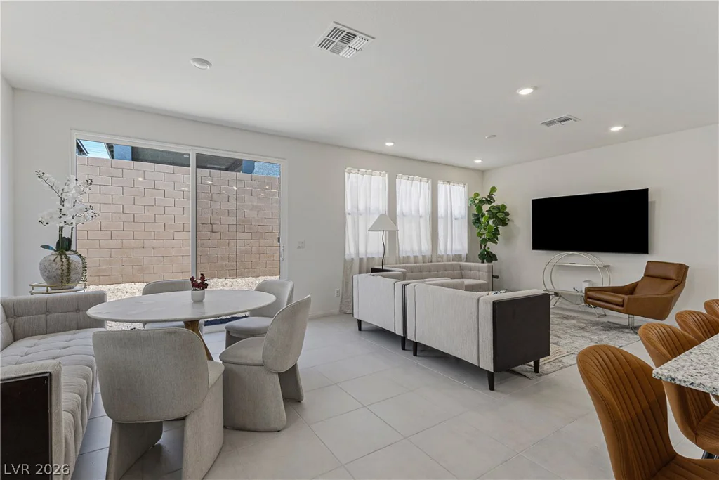 10034 Sir Atlas, Las Vegas, NV 89148
