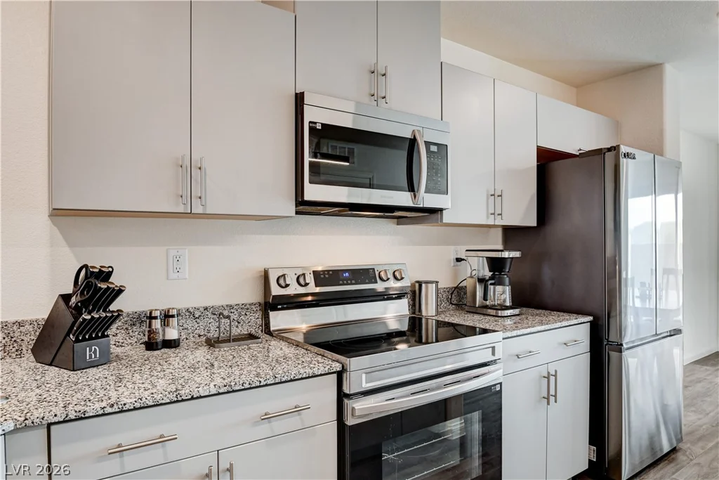 2945 White Selzter, Las Vegas, NV 89122