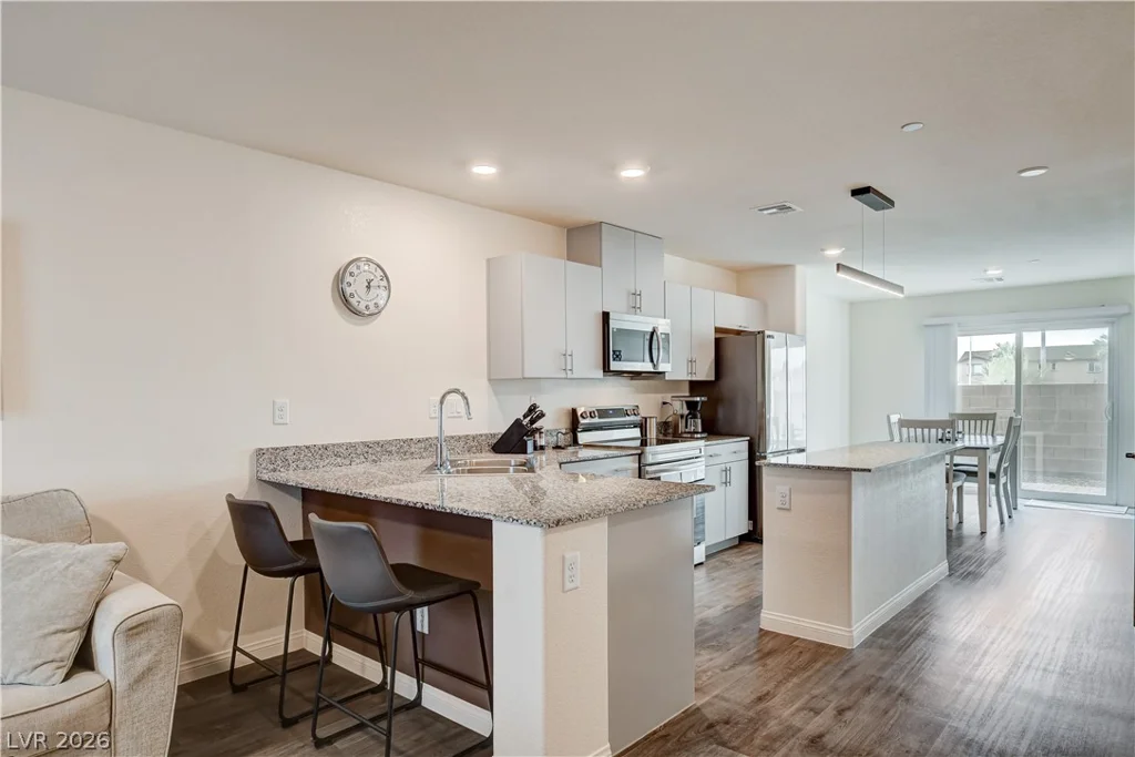 2945 White Selzter, Las Vegas, NV 89122