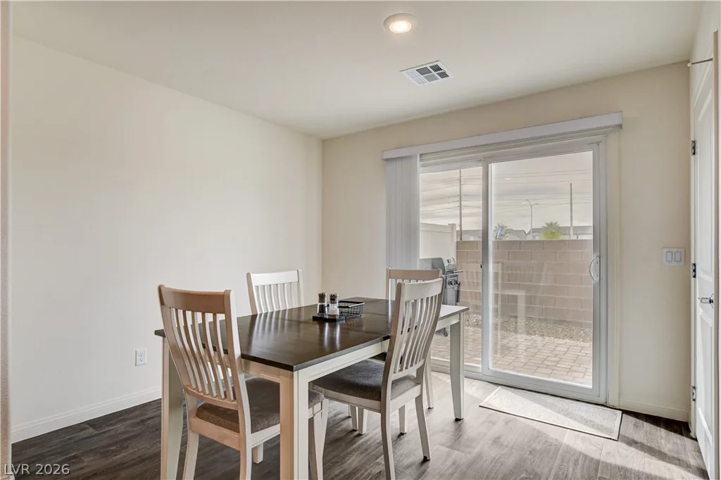 2945 White Selzter, Las Vegas, NV 89122