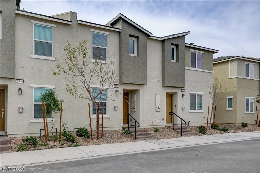2945 White Selzter, Las Vegas, NV 89122
