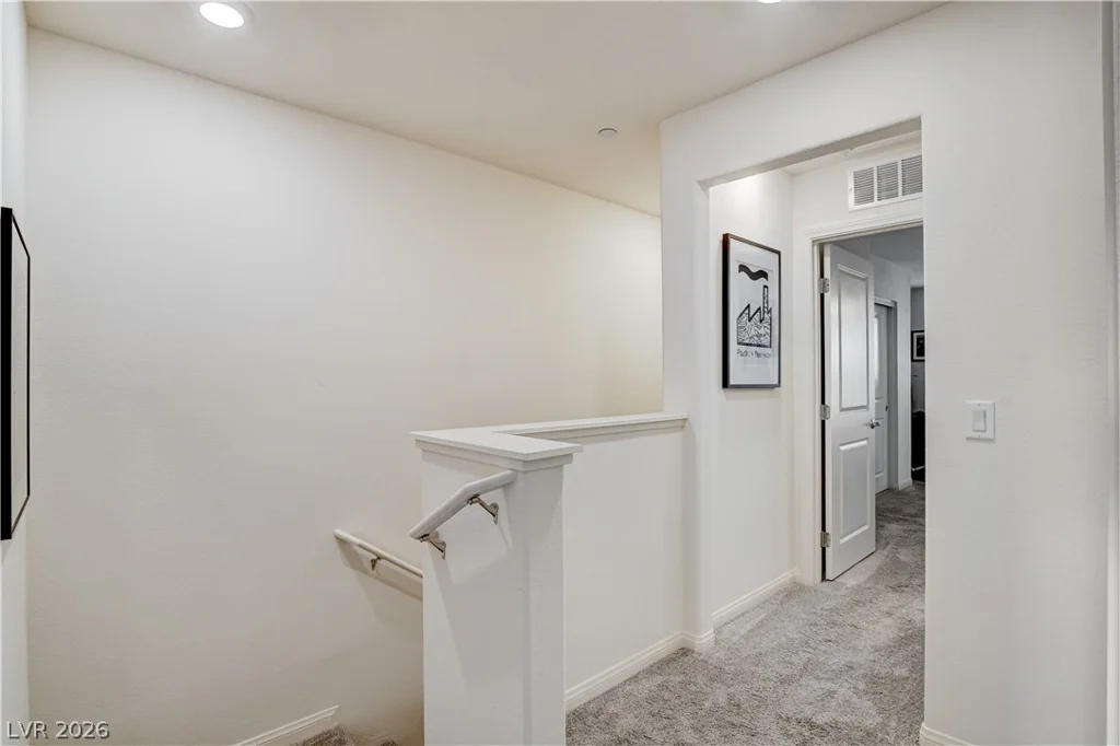 2945 White Selzter, Las Vegas, NV 89122