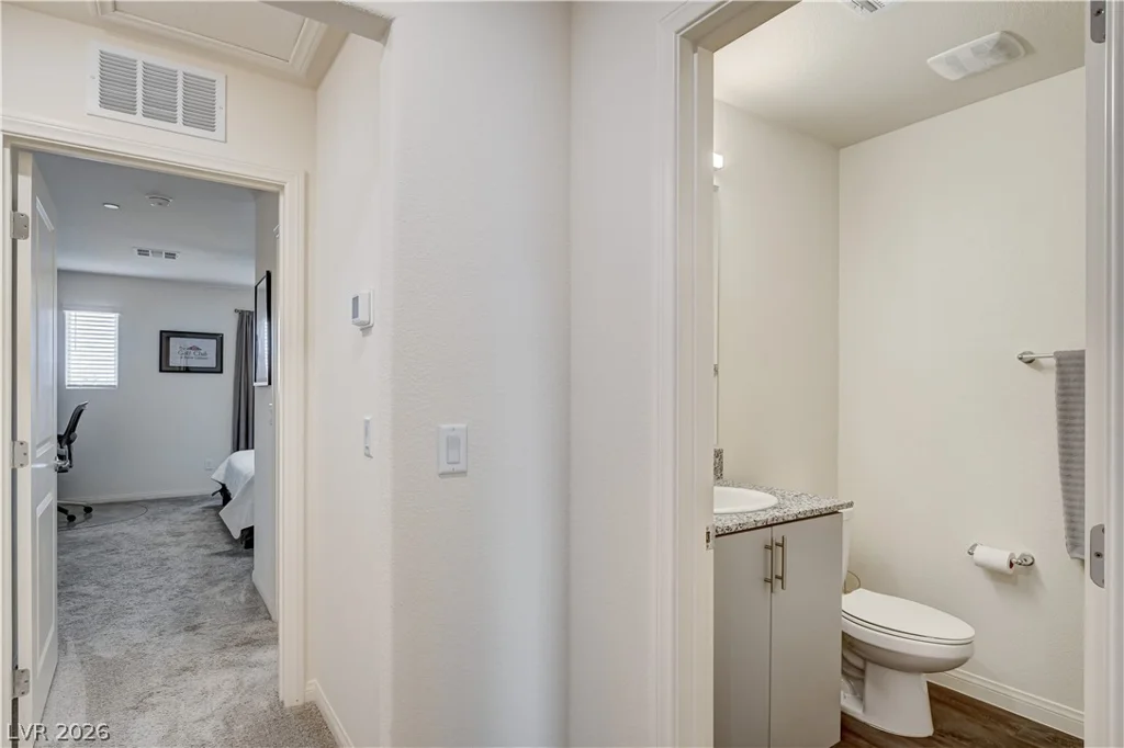 2945 White Selzter, Las Vegas, NV 89122