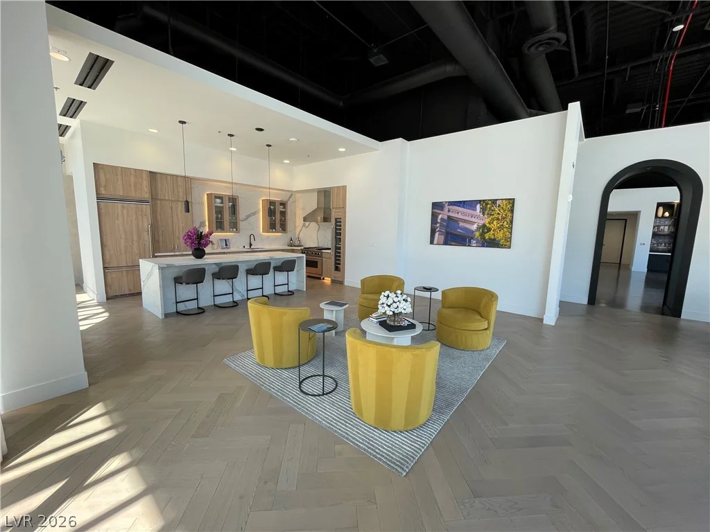 700 Carson, Las Vegas, NV 89106
