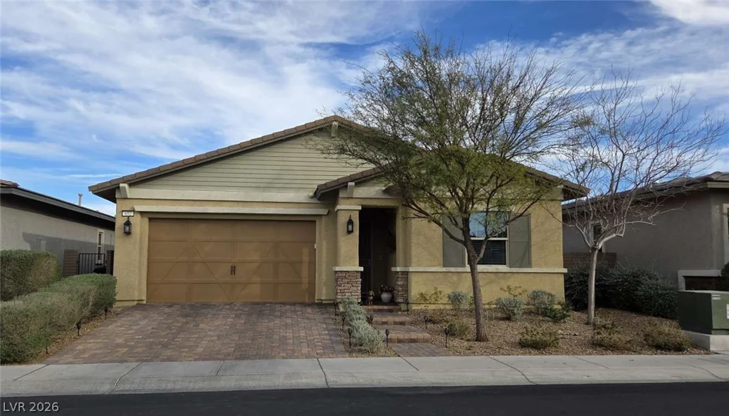652 Longfeather, Henderson, NV 89011
