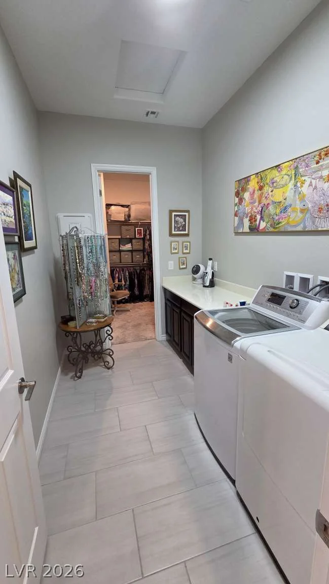 652 Longfeather, Henderson, NV 89011