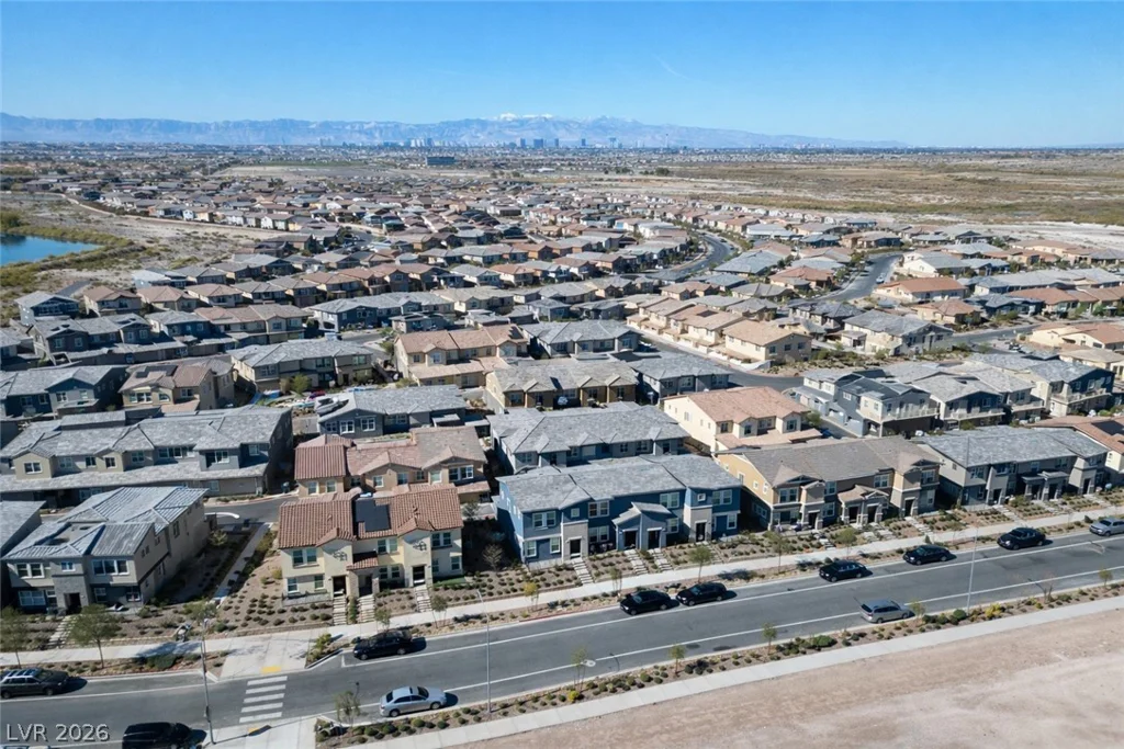1128 Scarlet Sparrow, Henderson, NV 89011