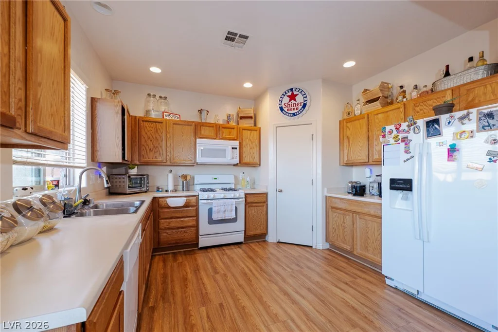 4464 Penguin, North Las Vegas, NV 89084