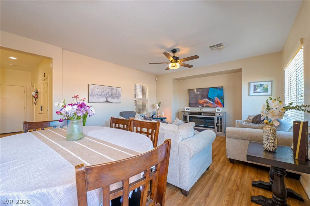 4464 Penguin, North Las Vegas, NV 89084