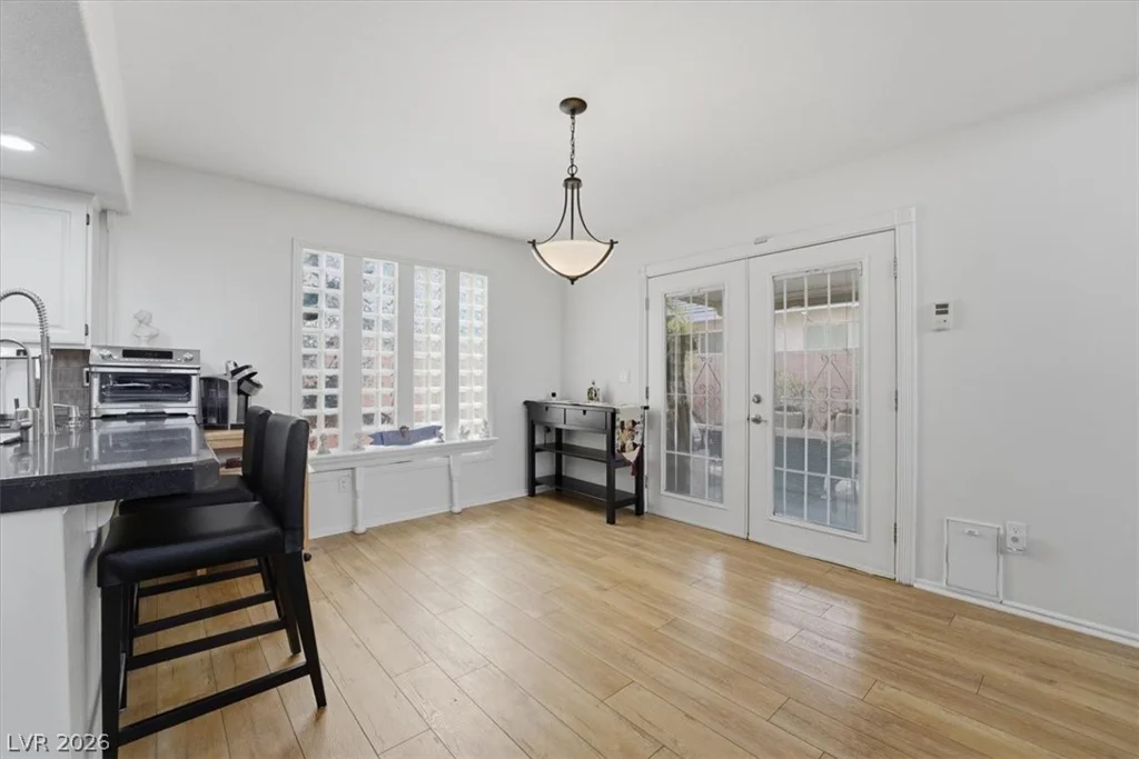 5251 Ladyhawk, Las Vegas, NV 89118