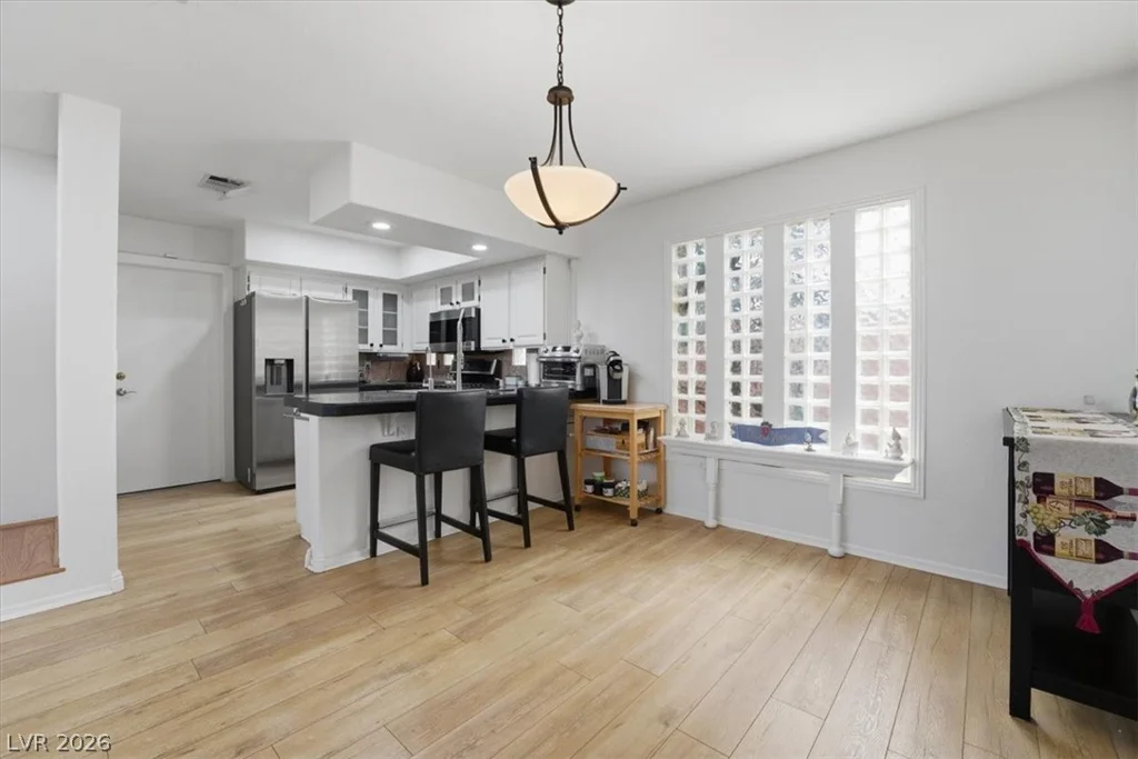 5251 Ladyhawk, Las Vegas, NV 89118