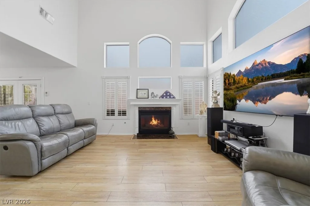5251 Ladyhawk, Las Vegas, NV 89118