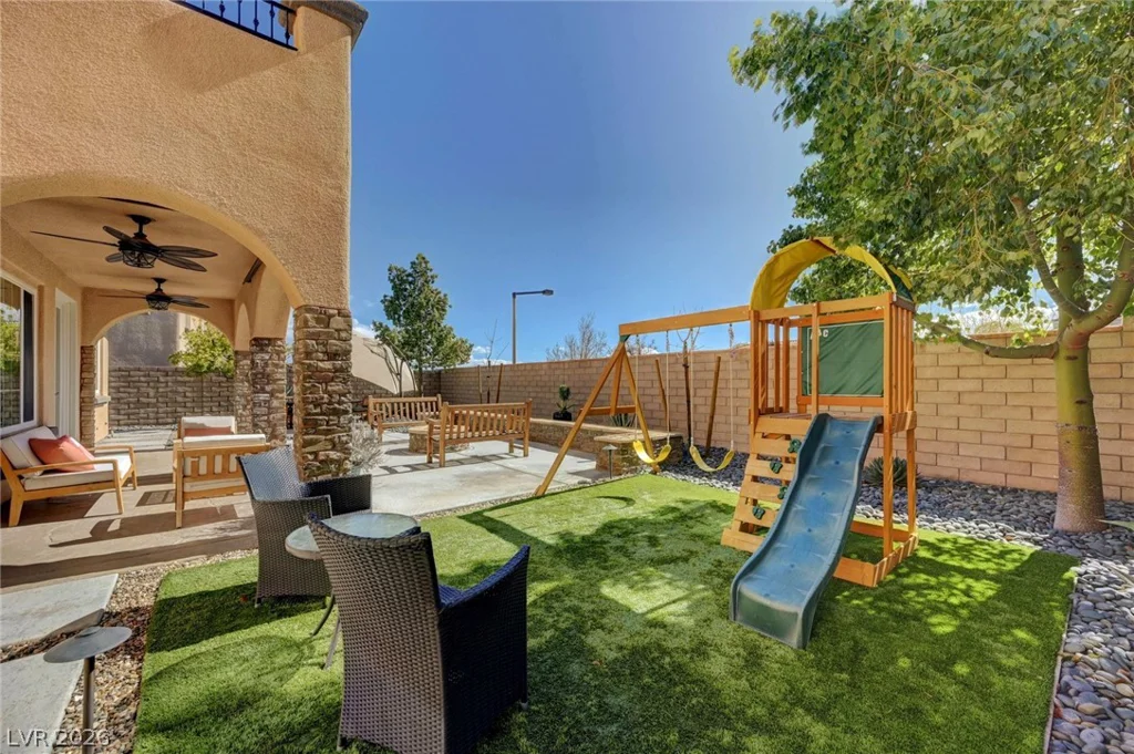 12025 La Palmera, Las Vegas, NV 89138