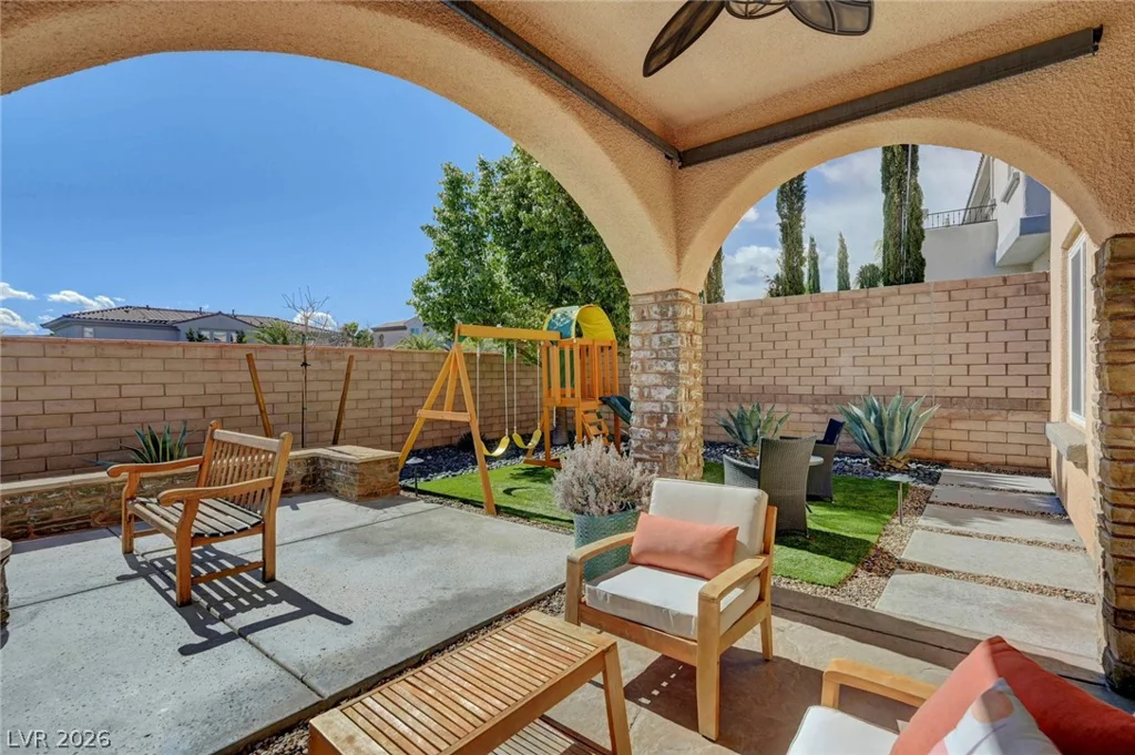 12025 La Palmera, Las Vegas, NV 89138