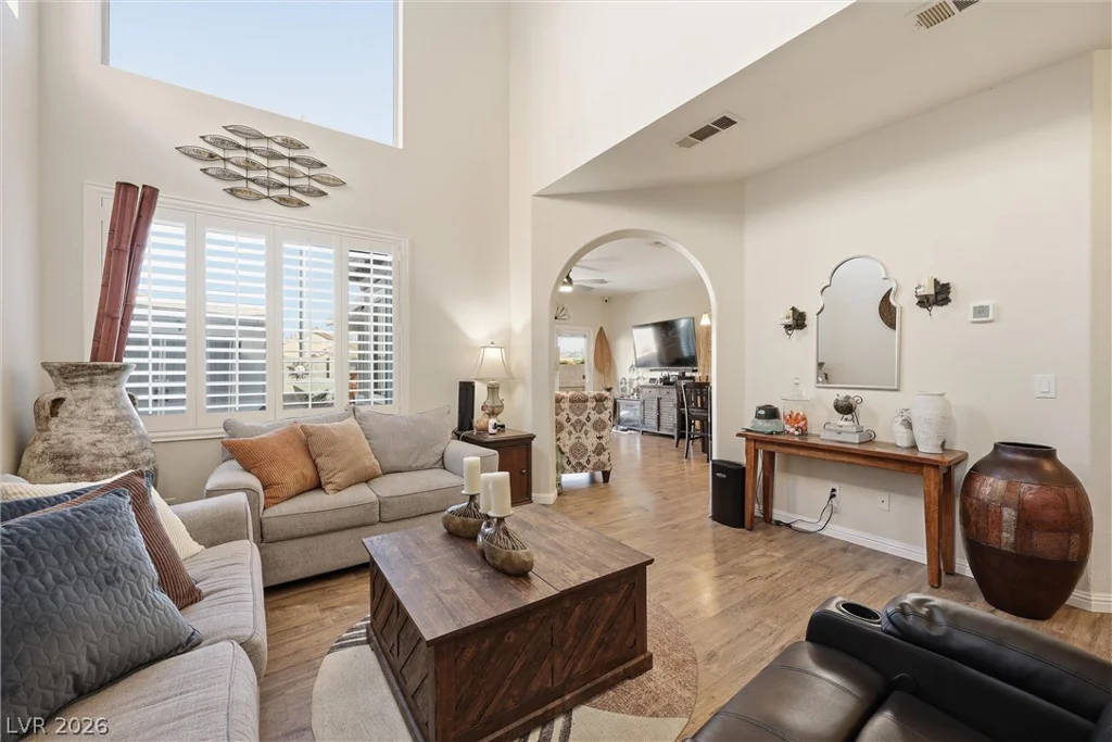 9344 Tall Wood, Las Vegas, NV 89129
