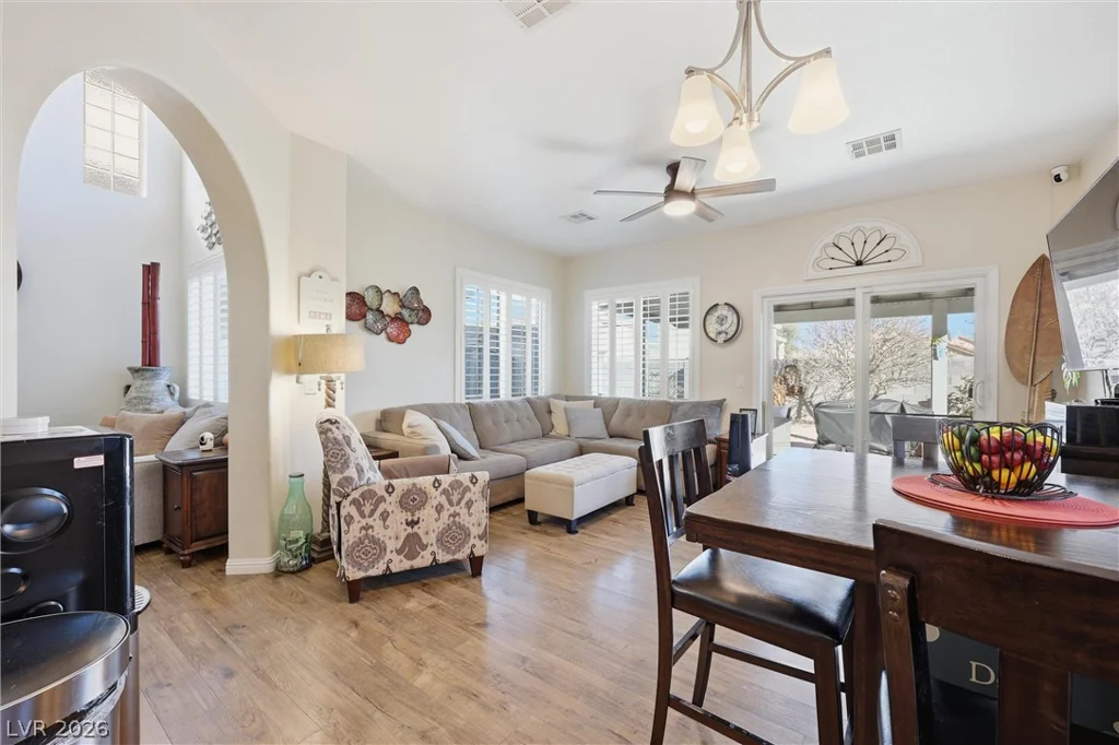 9344 Tall Wood, Las Vegas, NV 89129