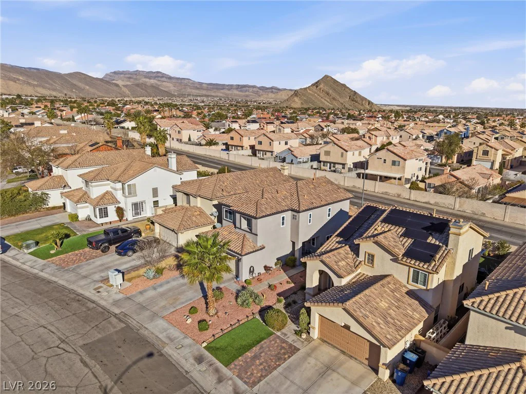 9344 Tall Wood, Las Vegas, NV 89129