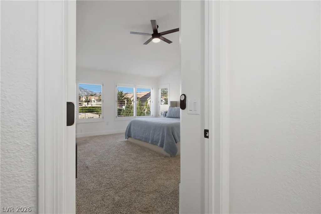8817 Sandspring, Las Vegas, NV 89134