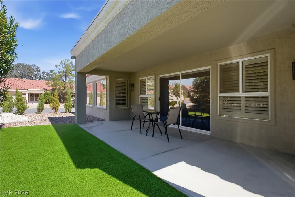 8817 Sandspring, Las Vegas, NV 89134