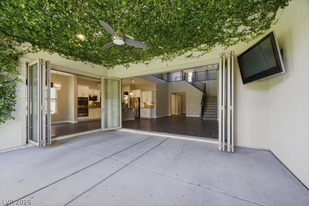 438 Paso De Montana, Las Vegas, NV 89138
