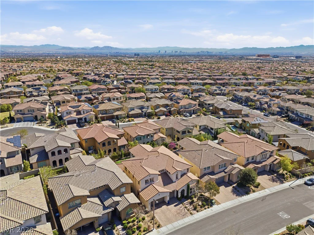 438 Paso De Montana, Las Vegas, NV 89138