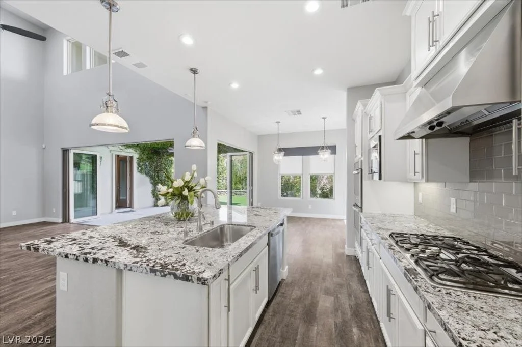 438 Paso De Montana, Las Vegas, NV 89138