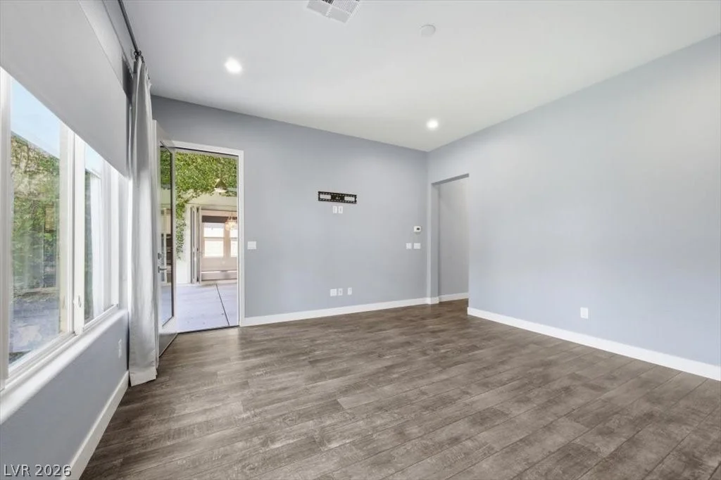 438 Paso De Montana, Las Vegas, NV 89138