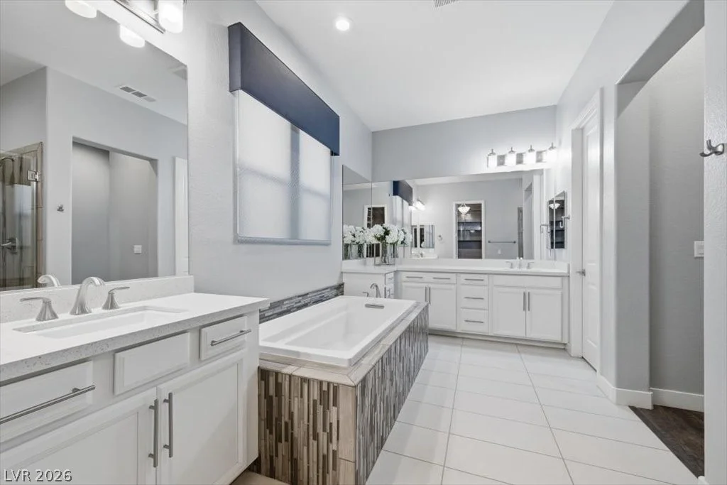 438 Paso De Montana, Las Vegas, NV 89138