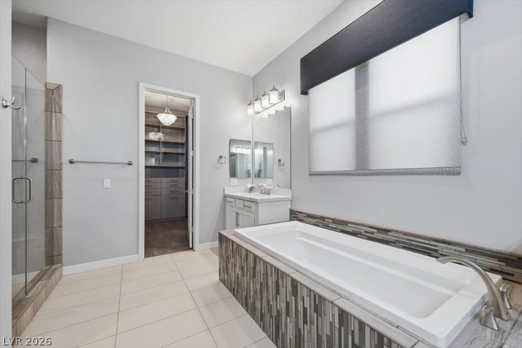 438 Paso De Montana, Las Vegas, NV 89138