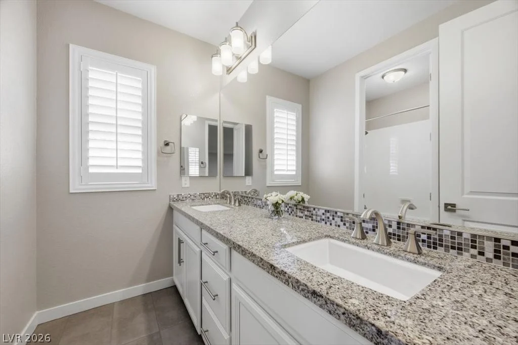 438 Paso De Montana, Las Vegas, NV 89138