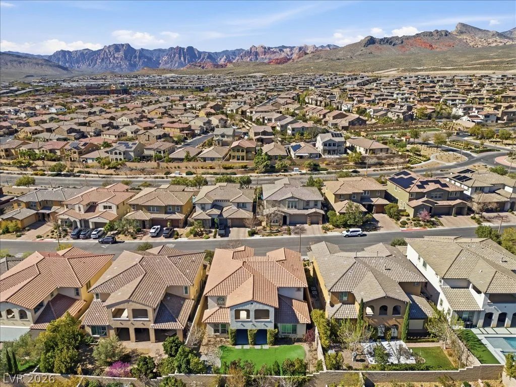 438 Paso De Montana, Las Vegas, NV 89138