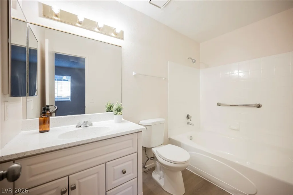 3151 Soaring Gulls, Las Vegas, NV 89128