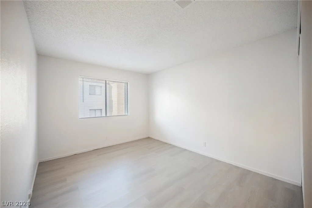 3151 Soaring Gulls, Las Vegas, NV 89128