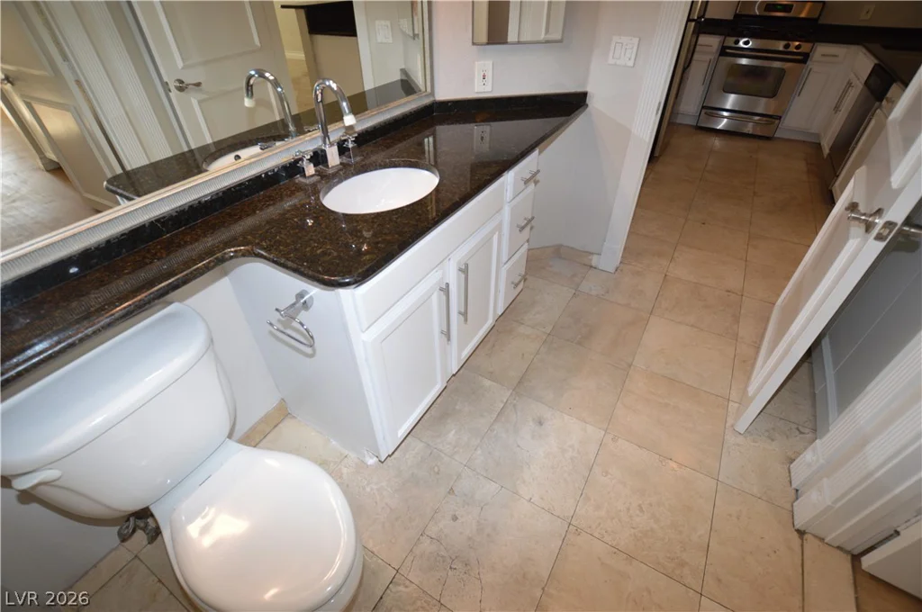 260 Flamingo, Las Vegas, NV 89169