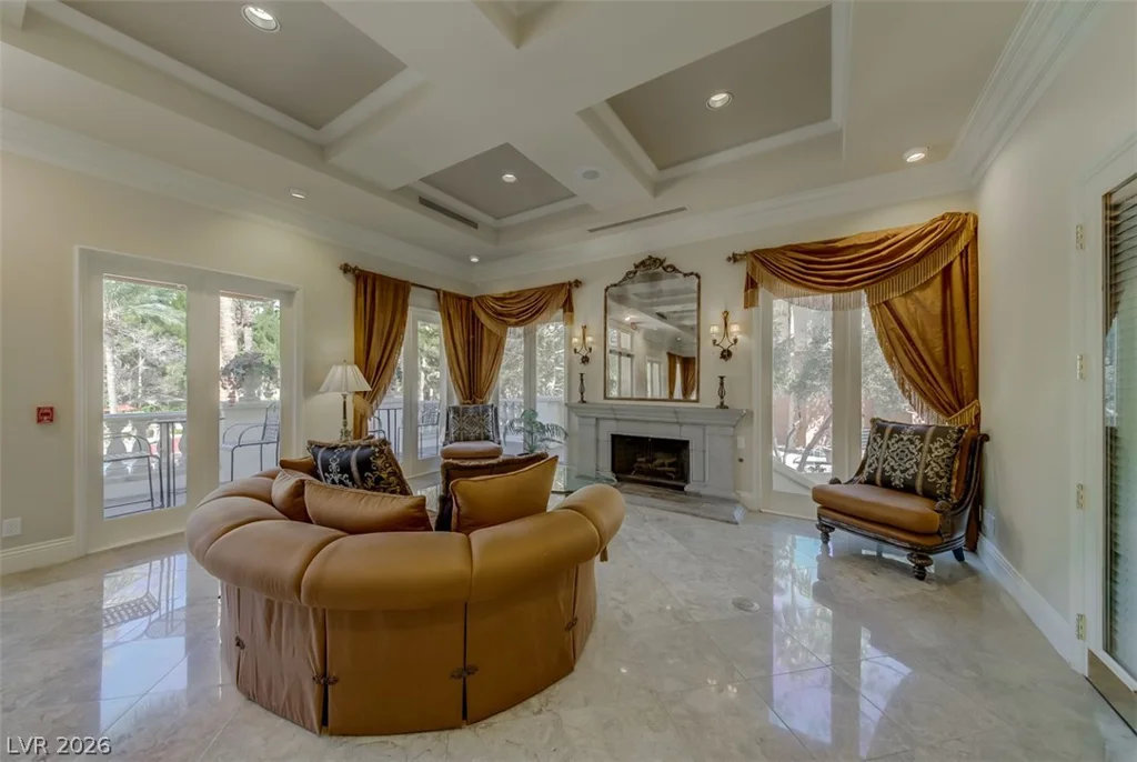 260 Flamingo, Las Vegas, NV 89169