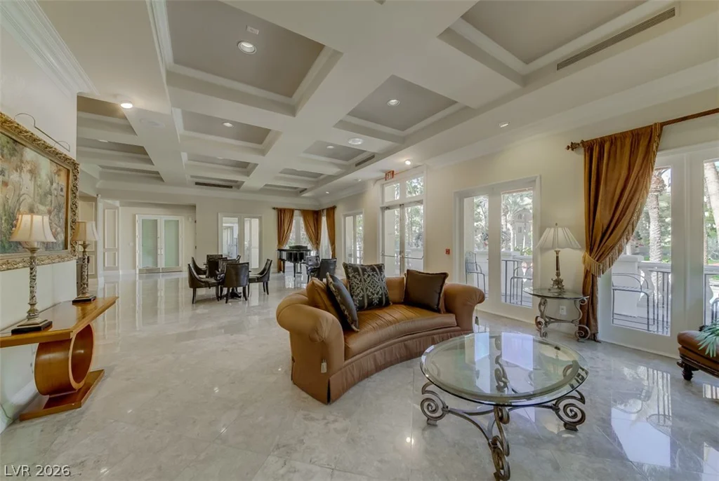 260 Flamingo, Las Vegas, NV 89169