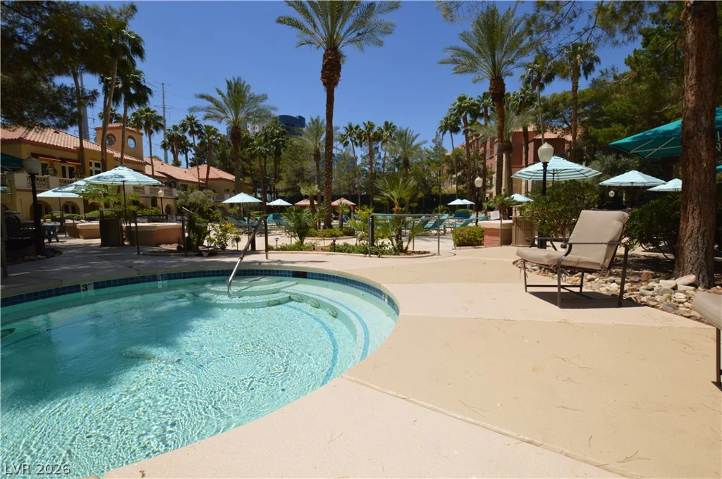 260 Flamingo, Las Vegas, NV 89169