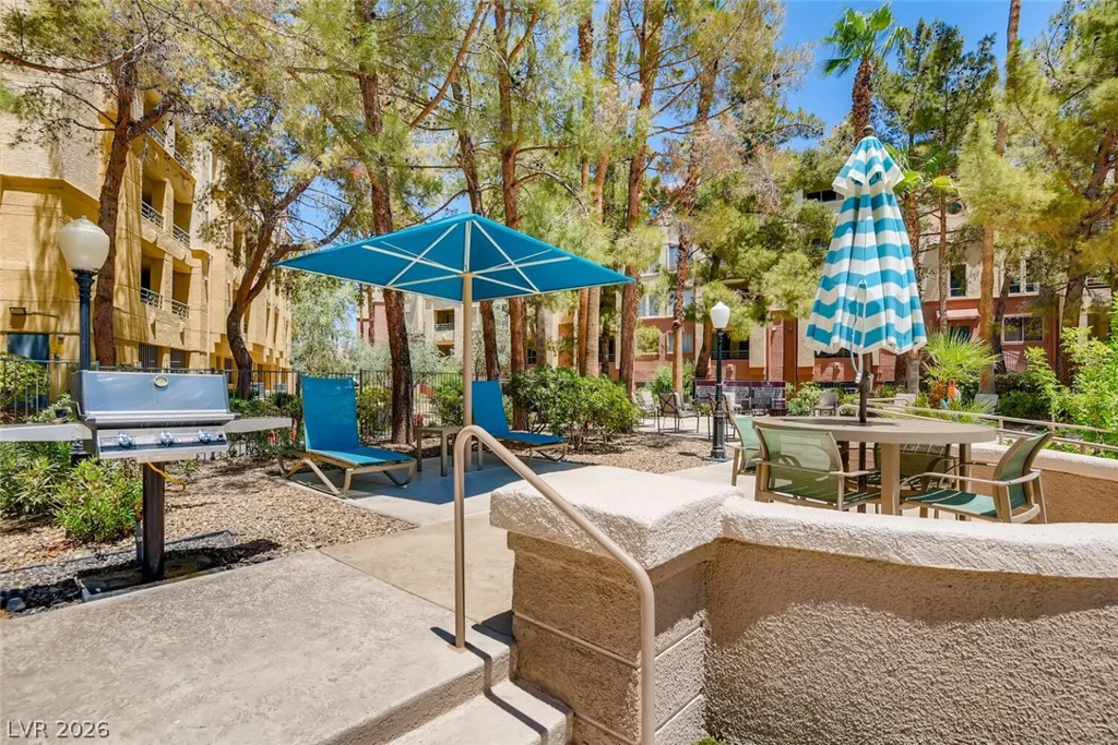 260 Flamingo, Las Vegas, NV 89169
