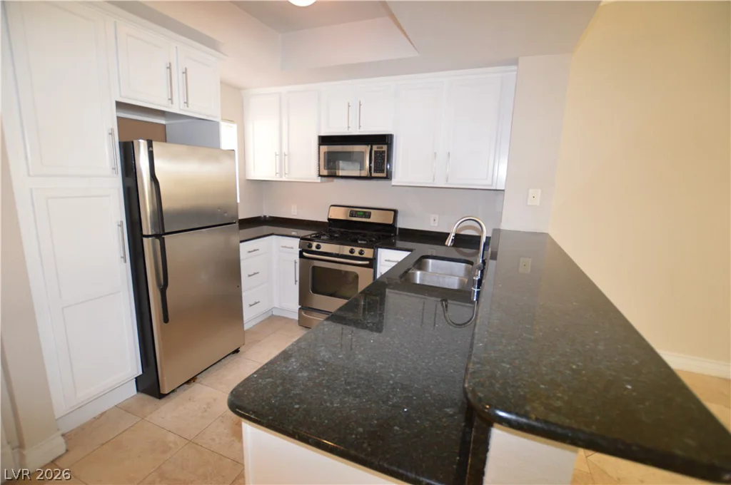 260 Flamingo, Las Vegas, NV 89169