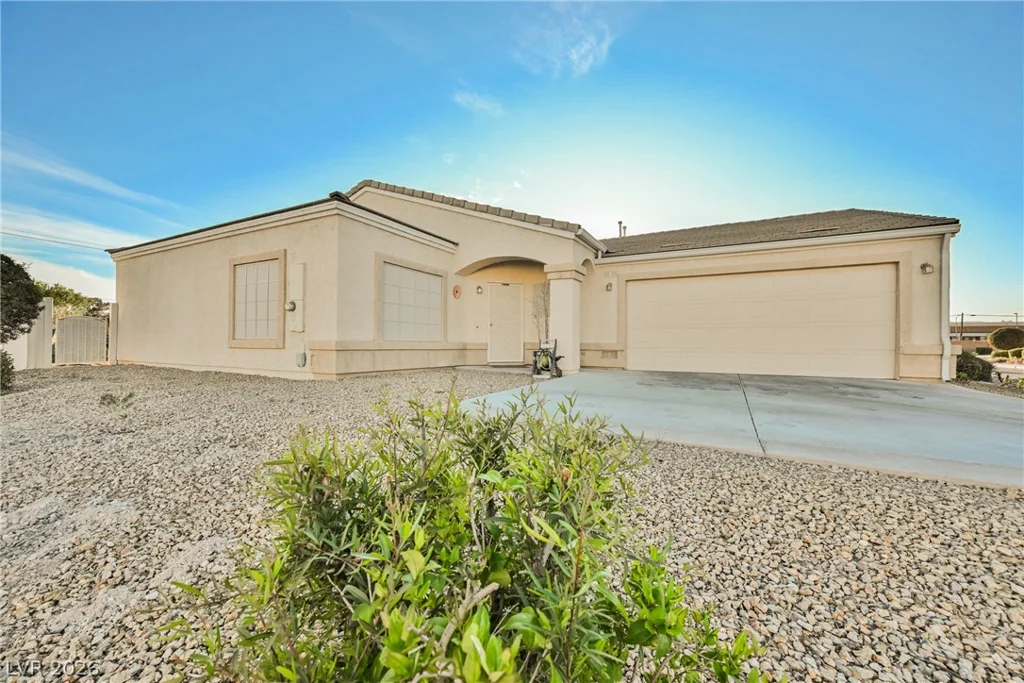 4713 Guma, North Las Vegas, NV 89031