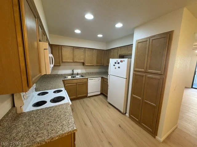 3151 Soaring Gulls, Las Vegas, NV 89128
