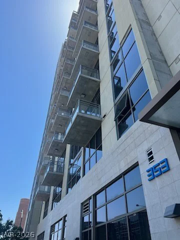 353 Bonneville, Las Vegas, NV 89101