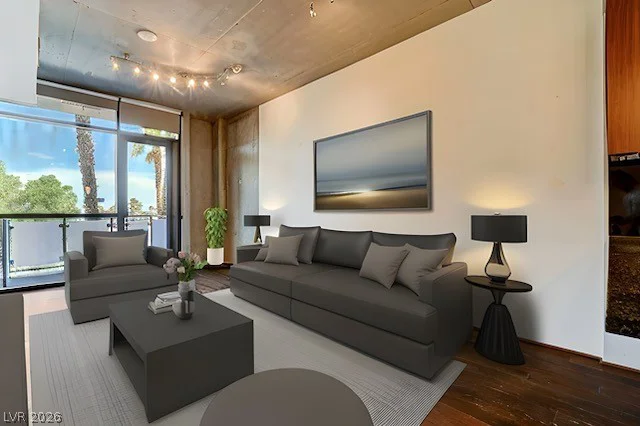 353 Bonneville, Las Vegas, NV 89101