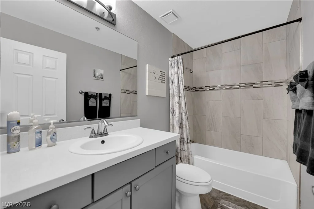 4200 Valley View, Las Vegas, NV 89103