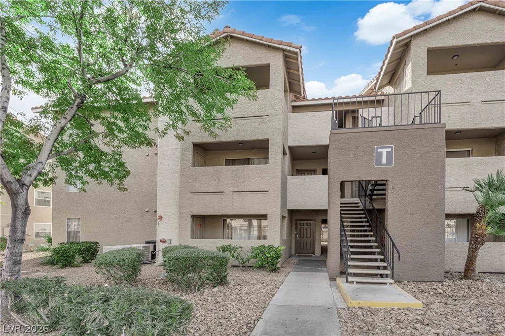4200 Valley View, Las Vegas, NV 89103