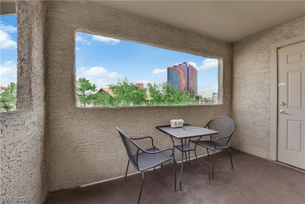 4200 Valley View, Las Vegas, NV 89103