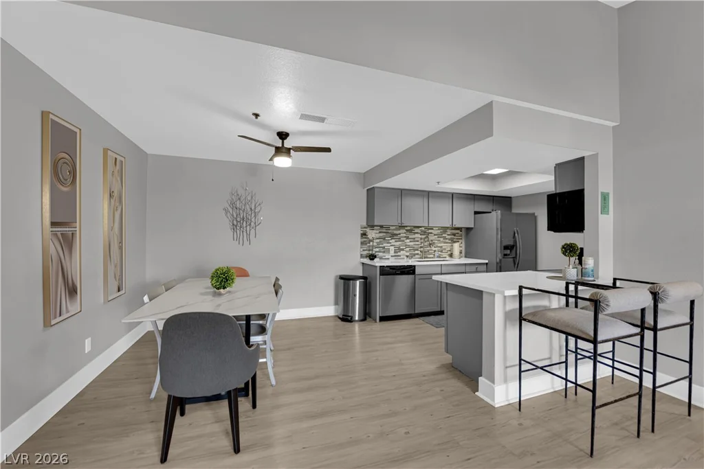 4200 Valley View, Las Vegas, NV 89103