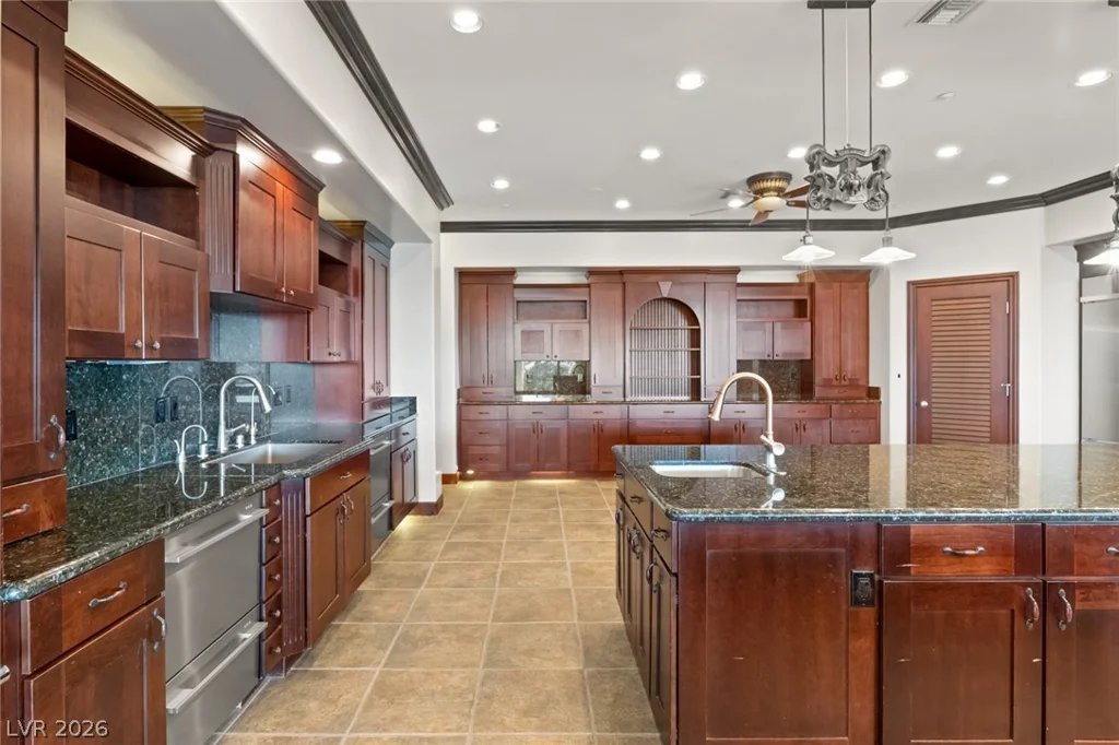 1729 Tangiers, Henderson, NV 89012